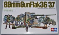 Tamiya Modelbouwpakket Militaire voertuigen - 35017 German Flak 8,8 Kanone with Motorcycle Plastic - 1:35 - Modelbouw