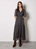 Apricot Maxi-jurk van chiffon met geschulpte rand en goudfolie