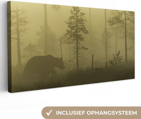 OneMillionCanvasses Canvas schilderij - Beer - Mist - Dieren - Bos - Bomen - Foto op canvas - 40x20 cm
