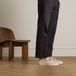Manfield - Heren - Beige suède loafers met kwastjes - Maat 46