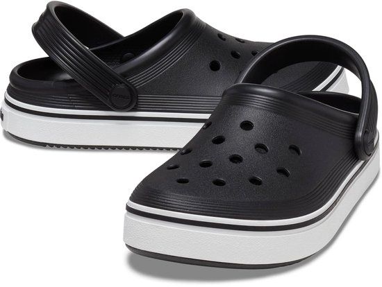 Crocs Off Court Clog - Zwart - Maat 36/37 - Unisex - Herfst/Winter 2023