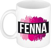 Bellatio Decorations Fenna naam cadeau koffie mok - beker - met roze verfstrepen - Cadeau collega - moederdag - verjaardag - juf - coach - 300 ml - wit
