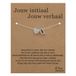 Pax Amare Letter Q Armband op Cadeau Kaartje - Jouw initiaal, jouw verhaal - 15,5cm + 5,5cm verstelbaar Zilverkleurig Stainless Steel - Initiaal & Hartje Hanger