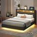 Lit Capitonné 140x200 cm avec LED et prise USB, tête de lit avec rangement rabattable, cadre de lit double adulte en tissu lin gris