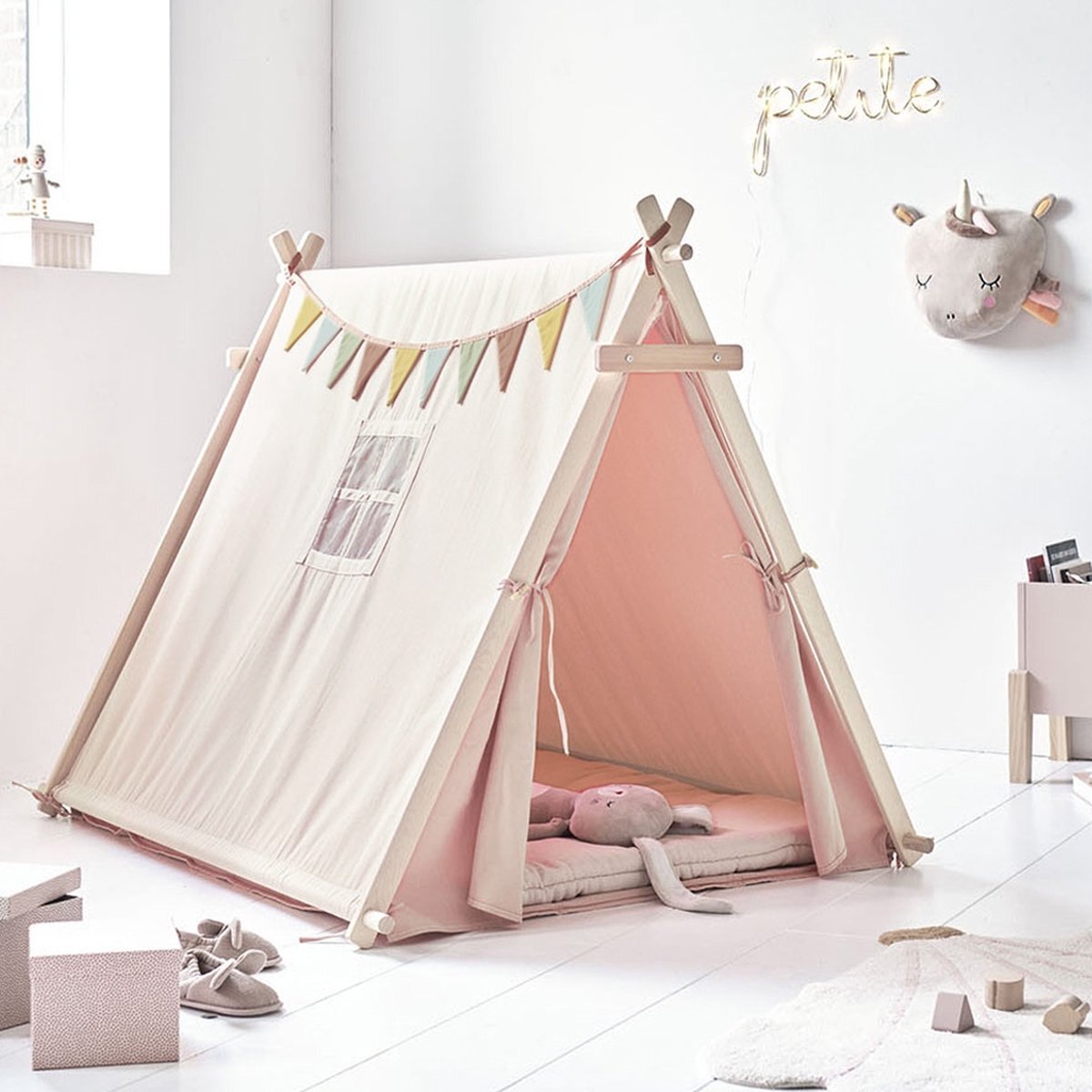 Petite Amelie Petite Amélie - TIPI SPEELTENT «FÊTE» | MET STEVIGE BODEM | OFF-WHITE