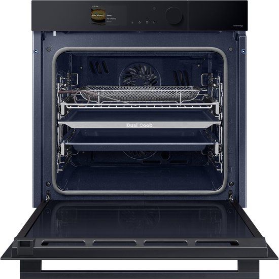 Samsung Series 6 NV7B6675CCK/U1 - 76L BESPOKE Oven - 60cm - Black