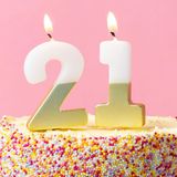Talking Tables Wit en goud cijfer 21 verjaardagskaarsen voor taarten, taarttopper decoratie, premium kwaliteit, één en zes kaarsen, jubileumfeest, mijlpaal leeftijd, 5,5 cm hoogte, gerecyclede