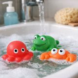 Eddy Toys jouet de bain - set van 3 drijvende diertjes - kunststof sans BPA et certifié CE - makkelijk vast te houden - 6x4x4 cm - vert, orange et rouge