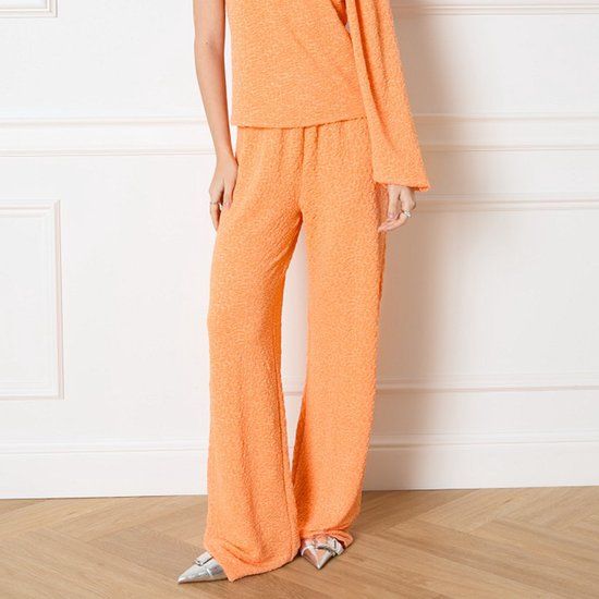 Refined Department NOVA Peach Flowy Pants - Women's L - Wide Leg Fit - High Waist - 95% Polyester, 5% Elastane