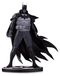 Batman Black & White, une statue décorative en résine, 18 cm de haut – DC Multiverse Premium