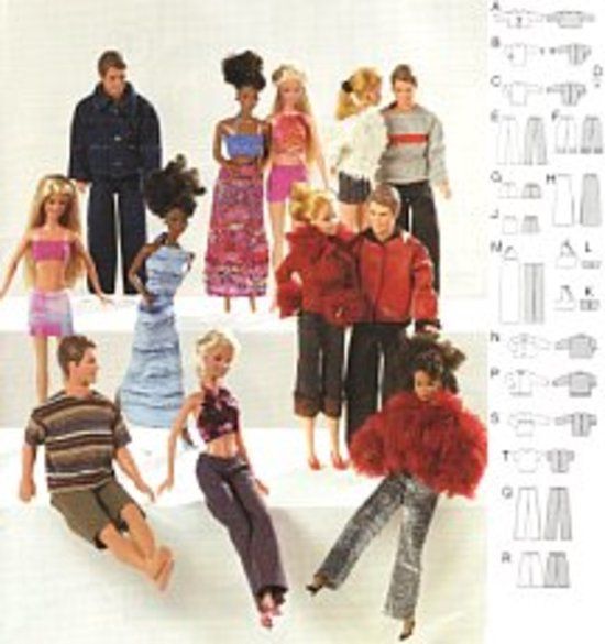 Burda Naaipatroon 8576 - Poppenkleertjes in variaties