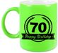 Bellatio Decorations Happy Birthday 70 years cadeau mok / beker met wimpel - 330 ml - neon groen - verjaardag