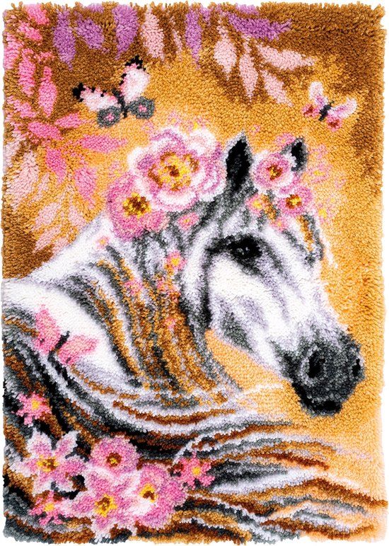 Vervaco Knooptapijt kit - Paard met bloemen - 55 x 80 cm