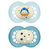 MAM Originele Night, fopspeen 16+ maanden (set van 2), siliconen en kaakvriendelijk, licht op in het donker, set van 2 babyaccessoires met sterilisator-fopspeenhouder, lichtblauw