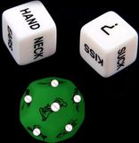 Okado Erotische Dobbelstenen Set (3 stuks) – Koppels Spel voor Volwassenen 18+ – Glow in the Dark Dobbelsteen – Engels – Leuk voor Valentijn, Date Night & Vrijgezellenfeest – Reisspel