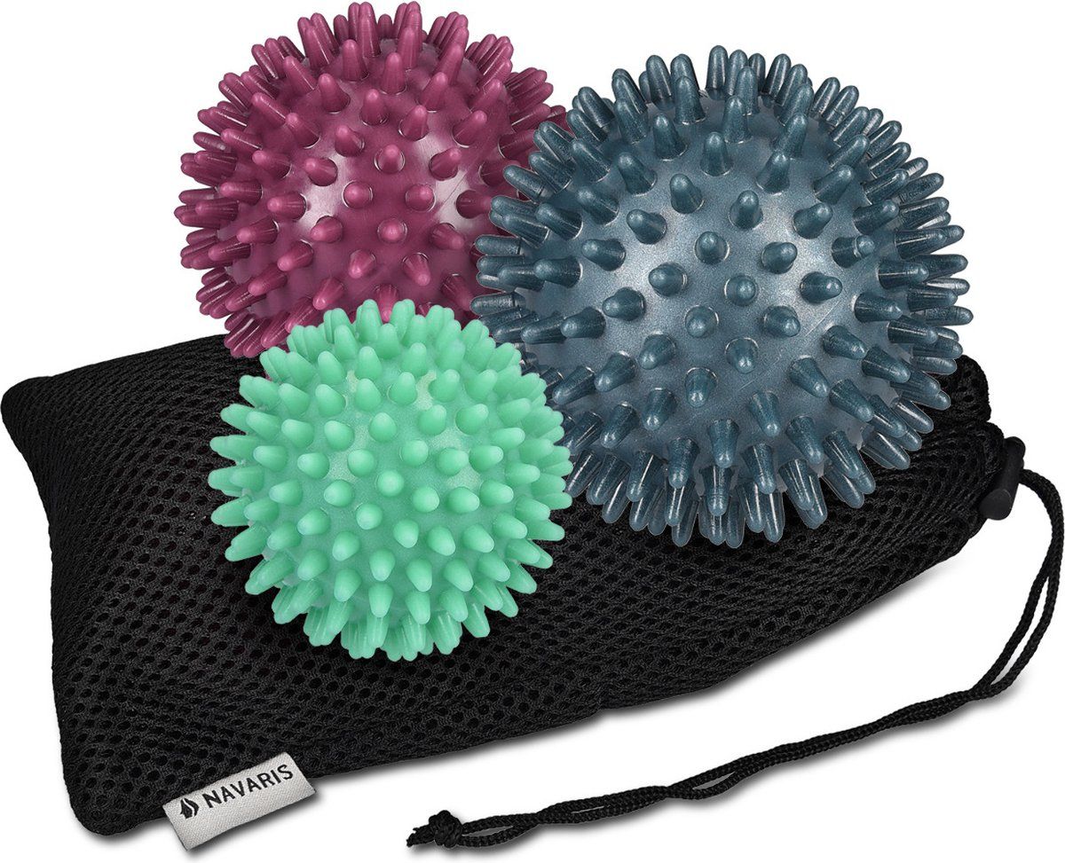 Navaris massagebal egel 3 stuks - Ronde massagebal voor hand, voet en rug - Verschillende formaten - Fitnessbal met diameter 6/7/8 cm - Medium en hard