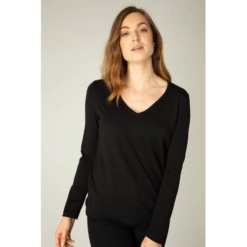 Base Level Yola Fine Knit Basic Sweater - Black