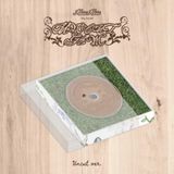 Bertus Distributie Uncut Gem - Uncut Version - incl. 136pg Photobook, Handkerchief, Photocard + Unit Photocard