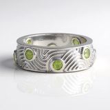 Cavill - Zilveren ring met 8 ronde Peridoten 0,91 ct - 925 sterling zilver met platina laag - Moderne Elegante ring dames met groene stenen