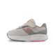 New Balance Baskets 520 Airplane Hook & Loop