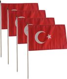 Merkloos / Sans marque Luxe zwaaivlag Turkije - 4x stuks - 30 x 45 cm - polyester - houten stok - sterke kwaliteit