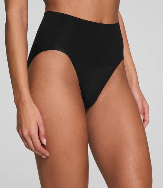 Spanx CurvesWear Undietectable Supima Cotton Hi-Leg Brief | Zwart