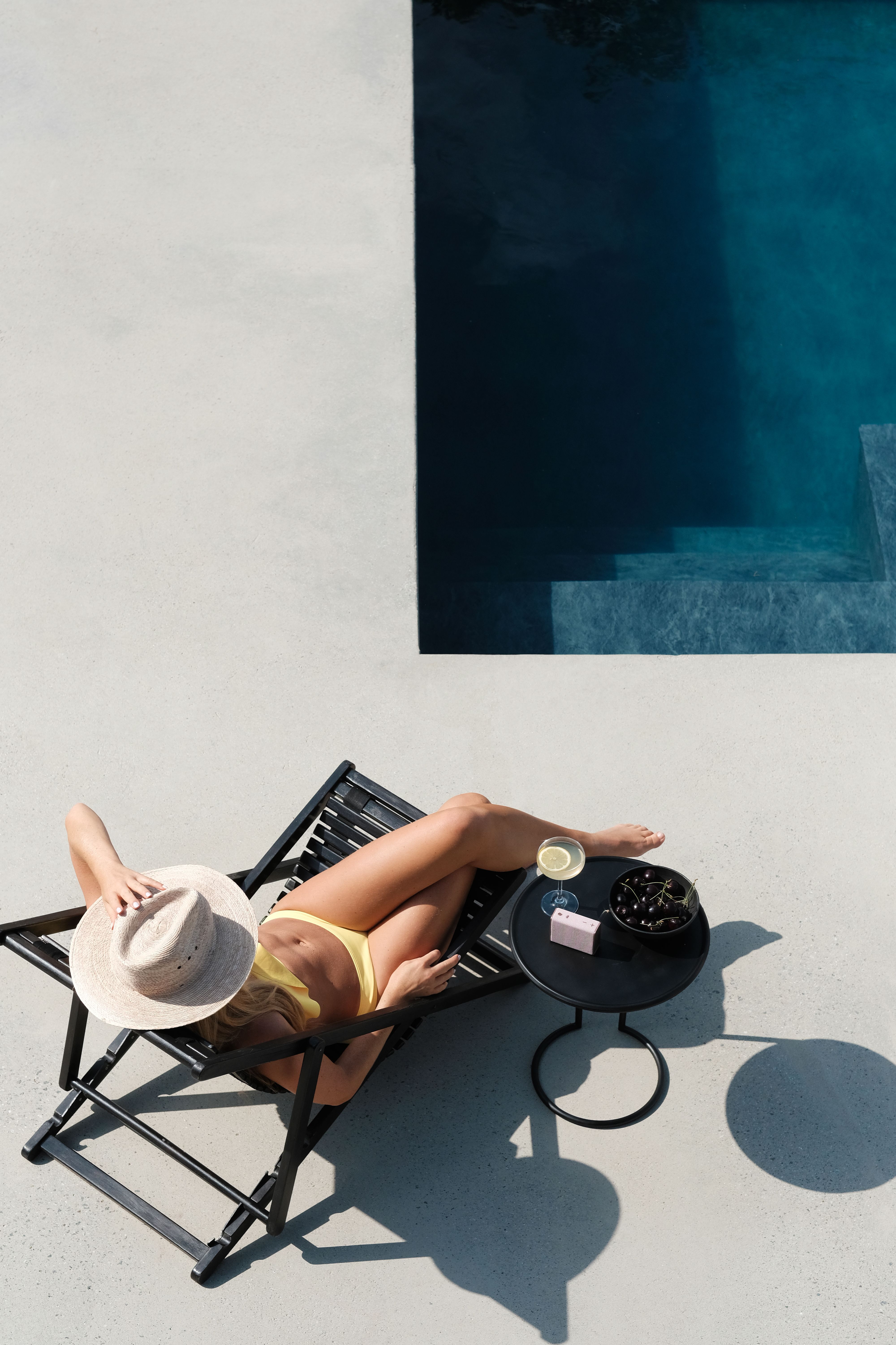 Urbanista Sydney - Zwart - Draadloze Bluetooth Speaker - Waterbestendig