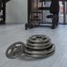 Set de 6 disques de musculation pour barre et haltères 2.5-35kg, disques de sport en acier avec alésage 50 mm, compatibles barres olympiques, couleur argent