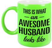 Bellatio Decorations Bol This is what an awesome husband looks like cadeau mok / beker - 330 ml - neon groen