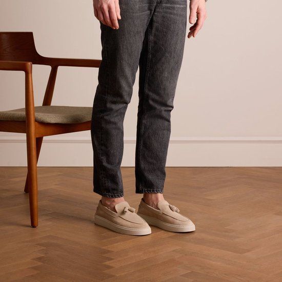 Manfield Heren Beige Suède Loafers met Kwastjes Maat 41