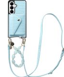 AVY Leren Hoesje geschikt voor Samsung Galaxy S26 | Met Koord en Kaarthouder | Compatibel met MagSafe | Leather Case met Polsand & Crossbody Koord & Wallet | Rocher Leather Set | Croco Blauw