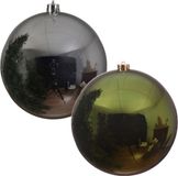 Decoris Kaemingk B.V. 2x stuks grote kerstballen van 20 cm glans van kunststof groen en zilver