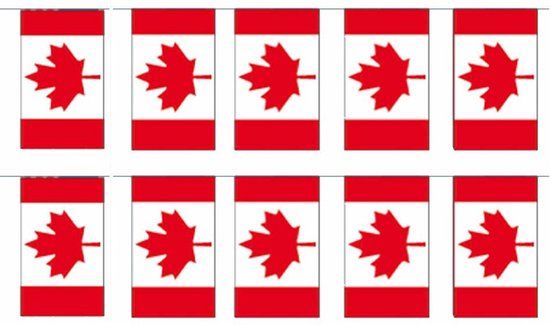 2x Papieren slinger Canada 4 meter - Canadese vlag - Landen decoratie/versiering