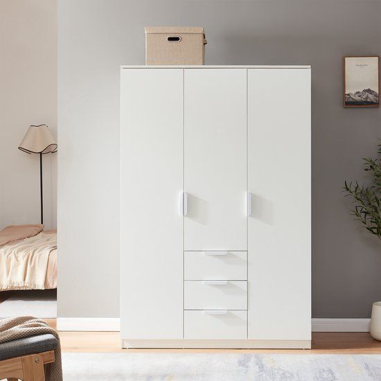 en.casa Kledingkast Eiselfing 176x120x52 cm met 4 vakken en 3 lades wit
