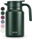 VANN® 3-wandige RVS Thermoskan 1.5L – Isoleerkan – Schenkkan met Drukknop – Voor Koffie, Thee, IJswater & Meer – VANN® Family Jug – Dark Forest Green