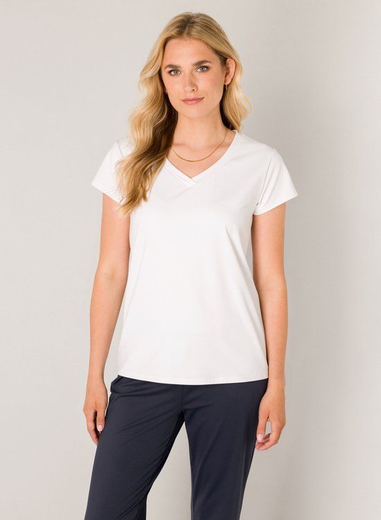 BASE LEVEL Tilly Tops - White - maat 46