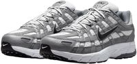 Nike P-6000 White Metallic Cool Grey Black - Sneakers - Unisex - Maat 44.5 - Zwart/Wit/Grijs