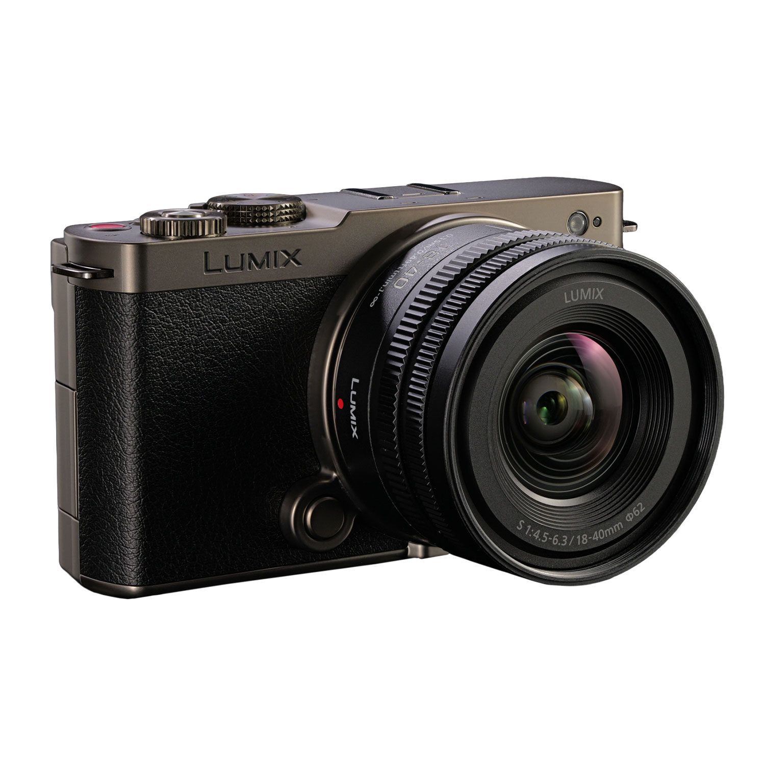 Panasonic Lumix S9 systeemcamera Black Titanium Edition + 18-40mm f/4.5-6.3