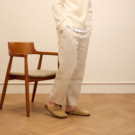 Manfield Heren Beige Suède Slip-ons Maat 41