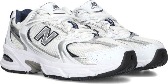 New Balance 530 Sneaker met Mesh Details