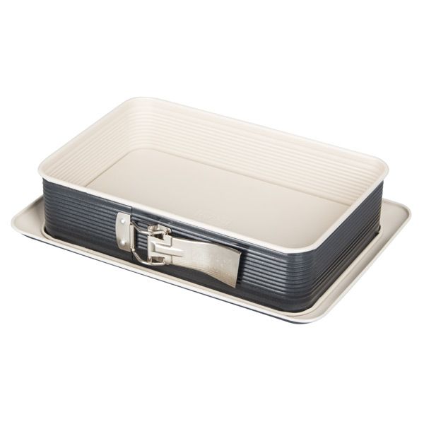 Zenker Smart Pastry Rectangular Springform Pan - 28 x 18 cm - Beige/Black