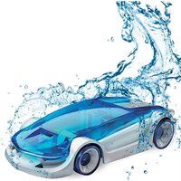 Auto die op zoutwater werkt zonder batterij luchblauw