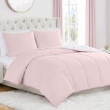 Juicy Couture omkeerbare dekbedset met boxsteek, 2-delig, Twin/Twin XL – Pink Marshmallow/Wit – Glam-beddengoedset