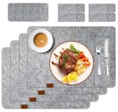 Set de 4 sets de feutre et sous-verres pour table (gris clair)