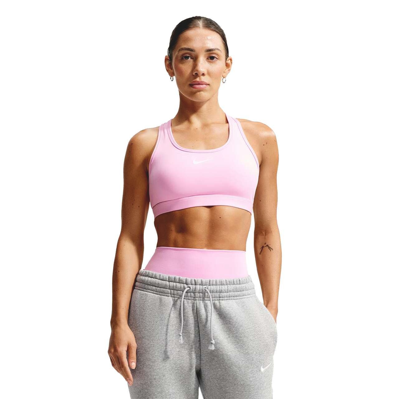 Nike Swoosh Medium Support