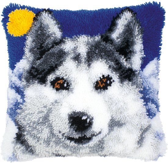 Vervaco Knoopkussen kit - Wolf - 40 x 40 cm