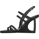 Vic Matie Chaussures avec talon noir