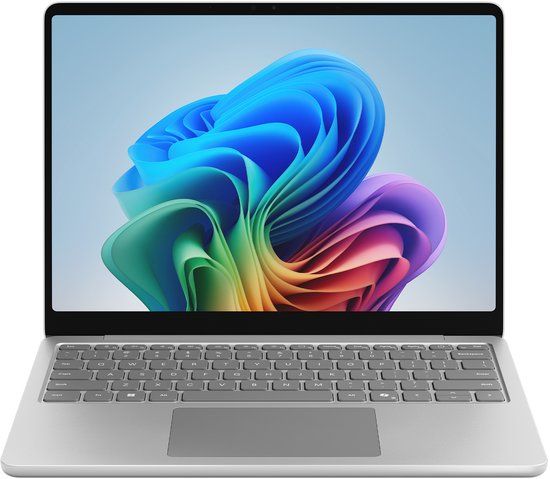 Microsoft Surface Laptop / Copilot+ PC / EP2-31277