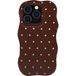 Selencia Vivid Wavy Backcover met MagSafe voor de Apple iPhone 16 Pro - Happy Dots Chocolate