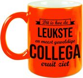 Bellatio Decorations Shoppartners Bv Dit is hoe de leukste en meest geweldige collega eruitziet - koffiemok - neon oranje - 330 ml